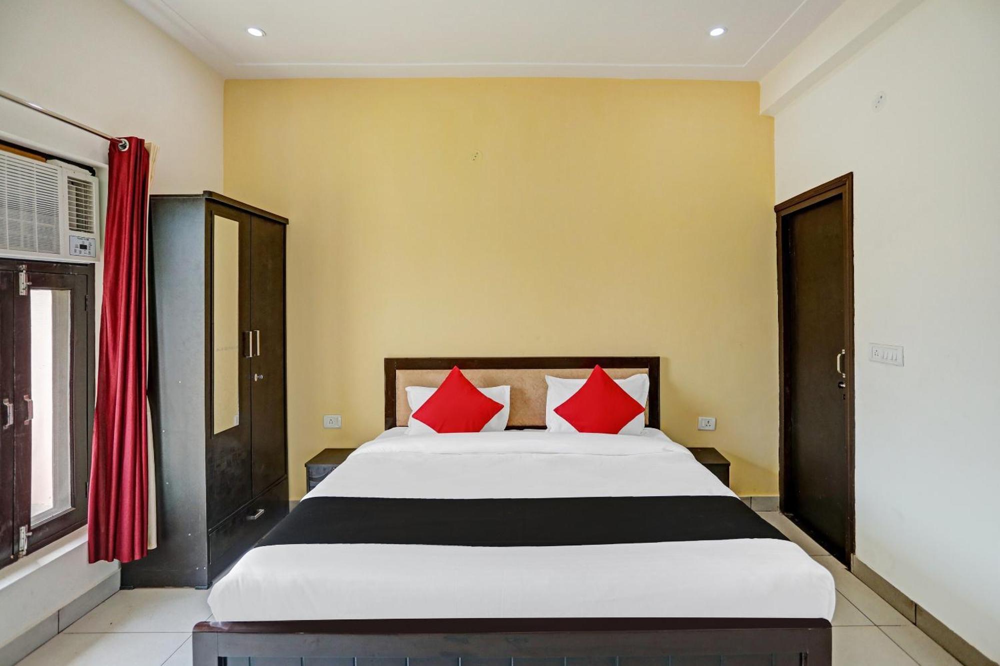 Capital O Friends Zone The Guest House Greater Noida Kültér fotó